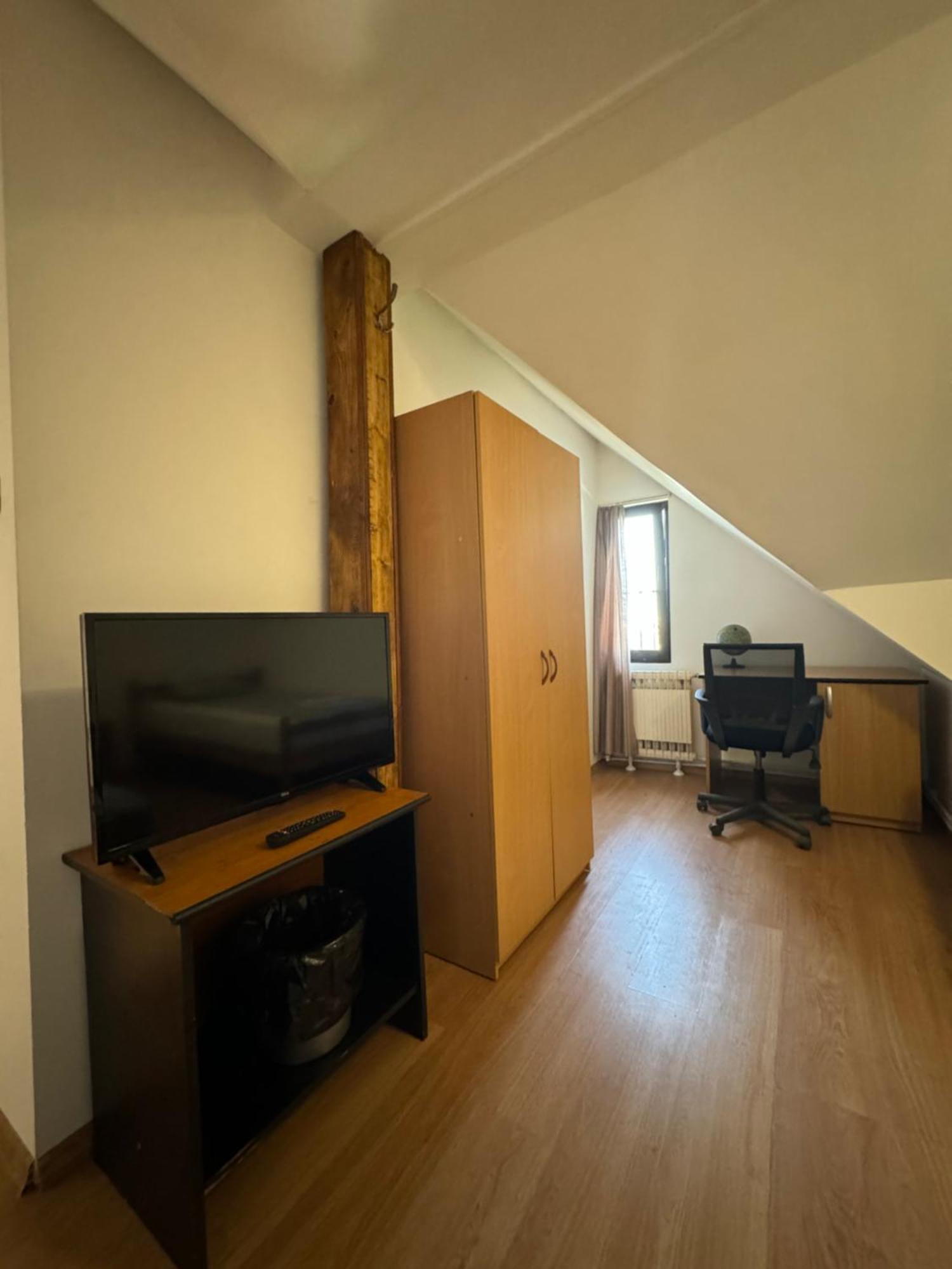 Sport Hostel Cluj Eksteriør bilde