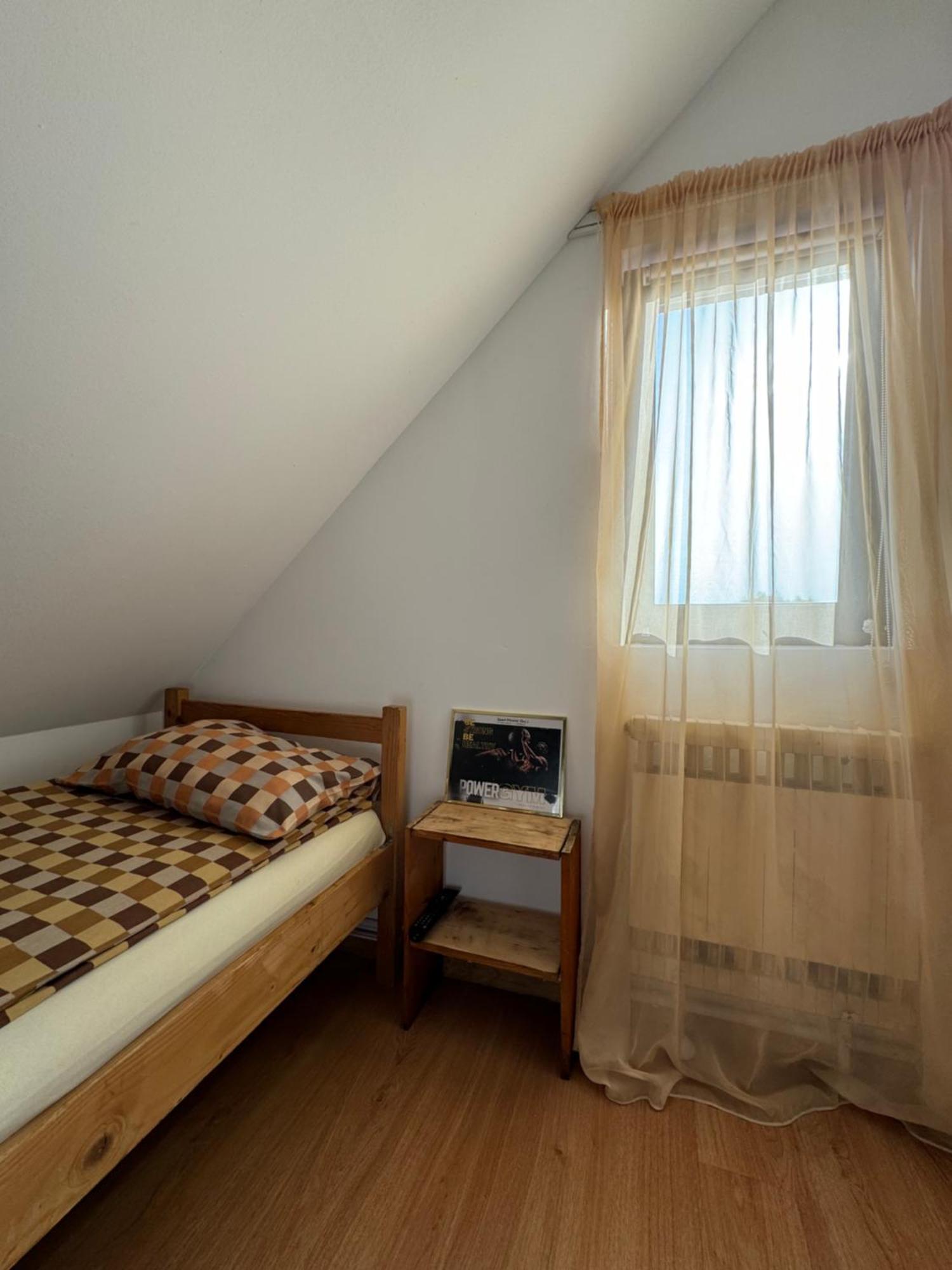 Sport Hostel Cluj Eksteriør bilde